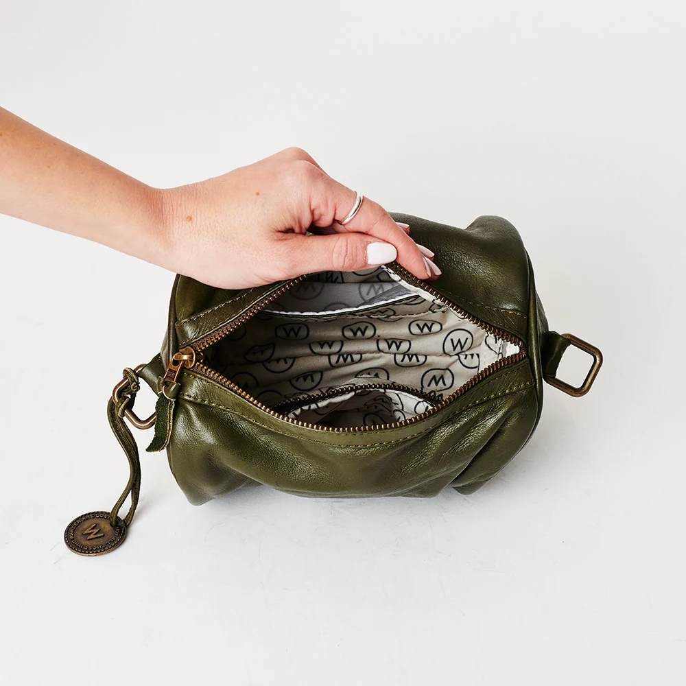 The Andermatt Crossbody - Image 54