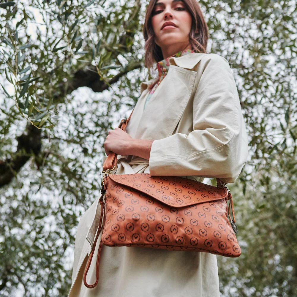 The Marseille Crossbody Clutch - Image 21