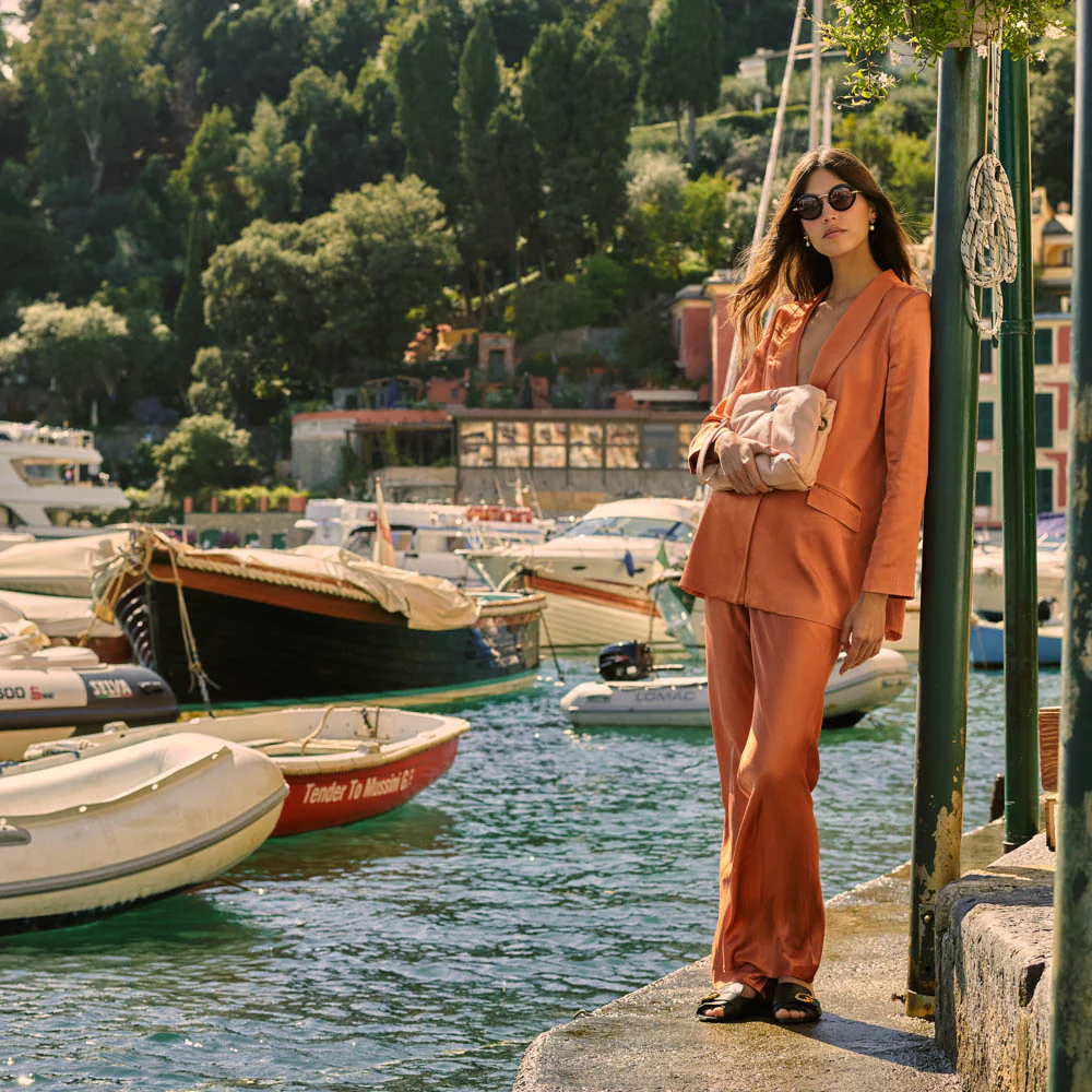 The Pré-Saint-Didier Crossbody - Image 39