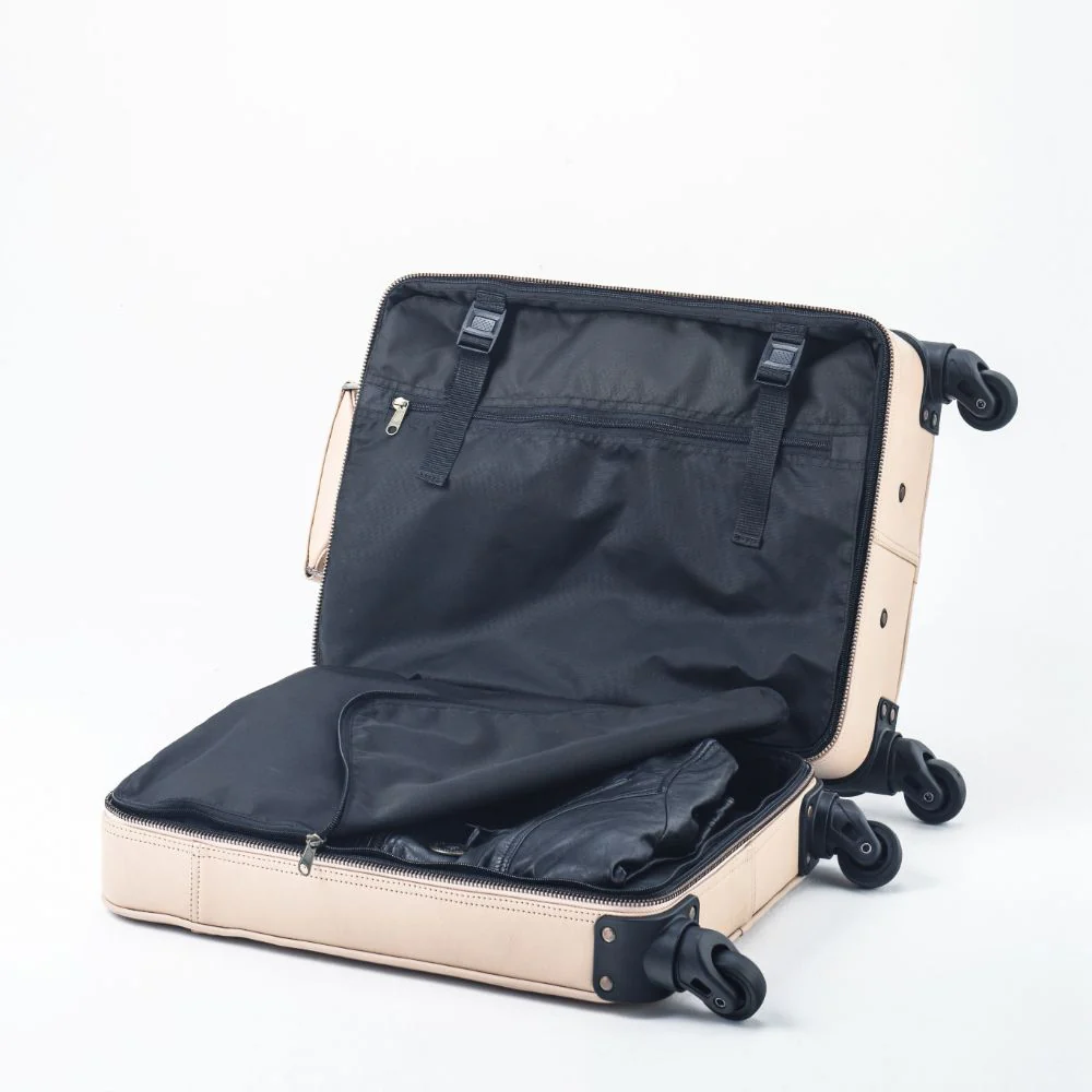 The Wanderer Cabin Suitcase - Image 30
