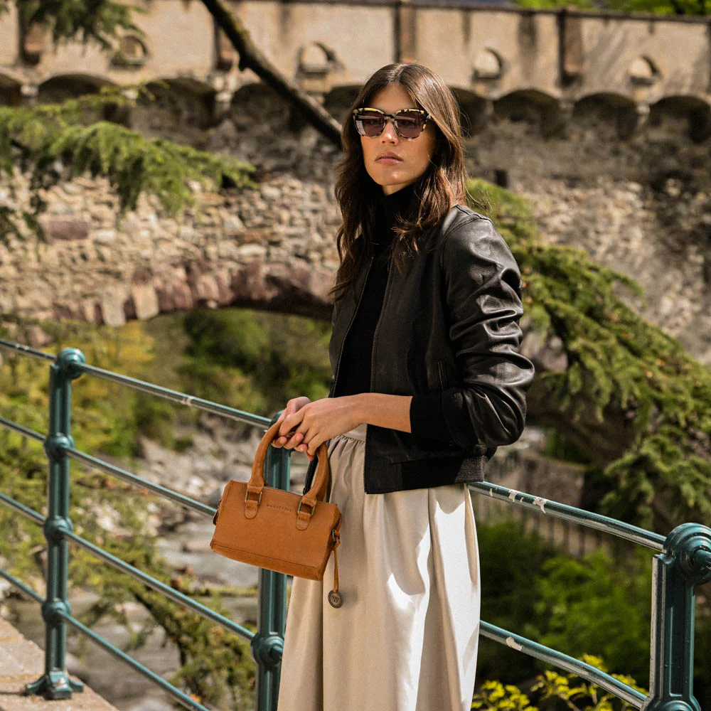 Vittoria Piccola - Image 41